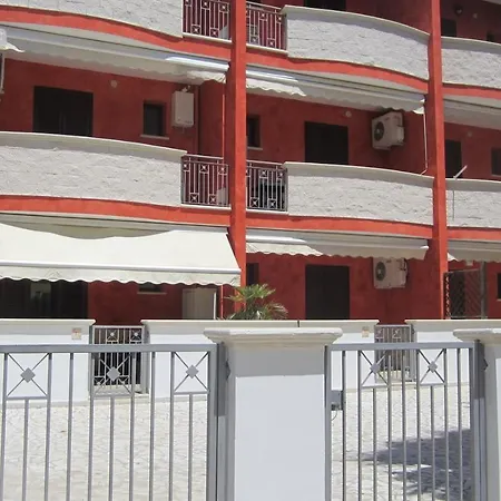 Marina Aparthotel