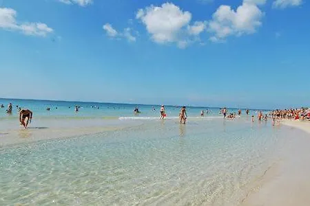 Marina Di Carlino Tourist