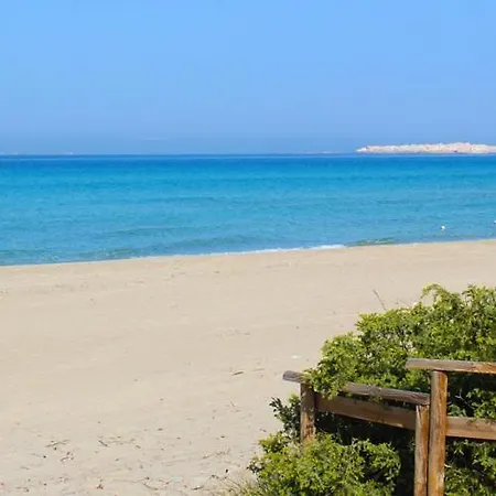 Marina Di Carlino Tourist Lejlighedshotel